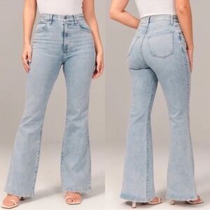 Abercrombie Curve Love Ultra High Rise Flare Jean 35/20 Long